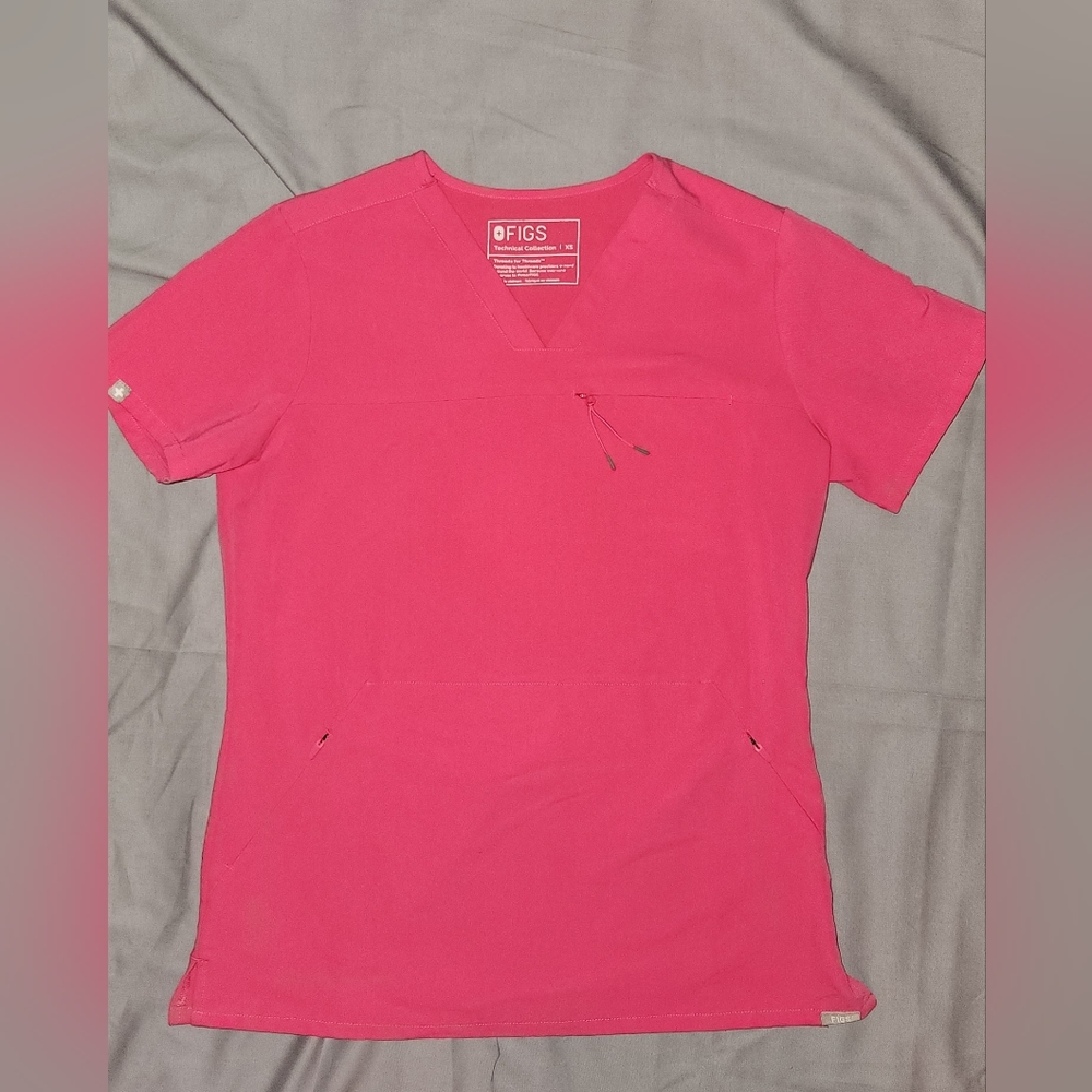 Figs Shocking Pink XS scrub set. Limited style, yola straight leg pants